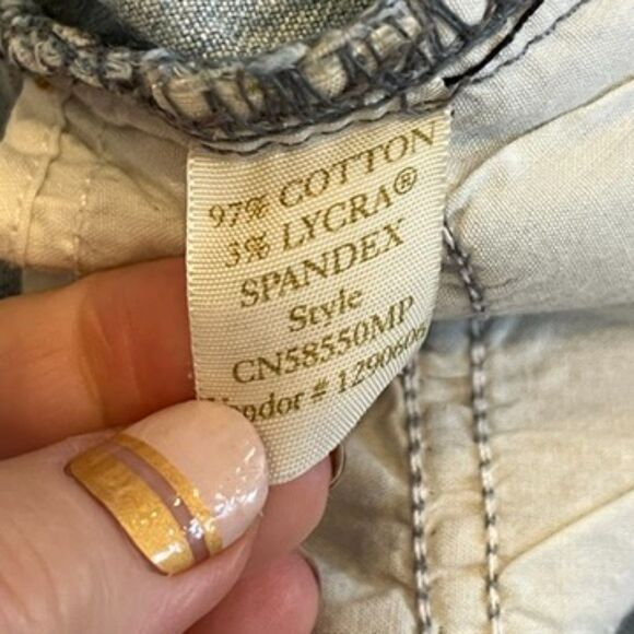 Caslon Light Wash Straight Leg Jeans 12P - Picture 6 of 6